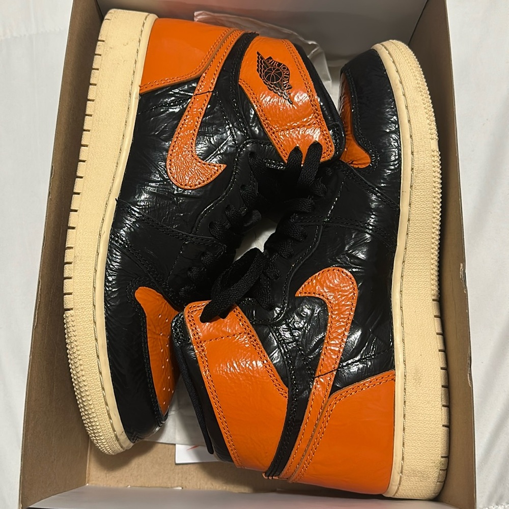 Air Jordan 1 Retro High Gradeschool Shattered Backboard 3.0